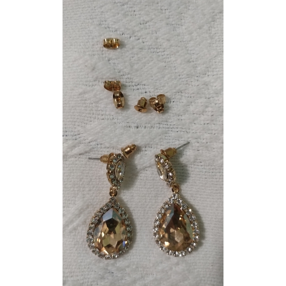 Miraculous Garden Jewelry Set - Picture 3 of 4